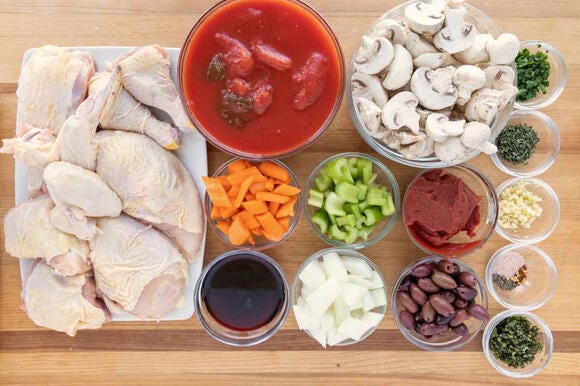 Ingredients to make chicken cacciatore.