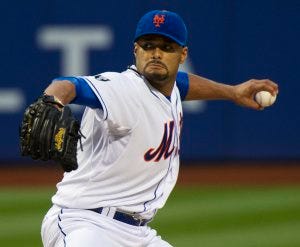 Johan Santana pitching for the Mets.