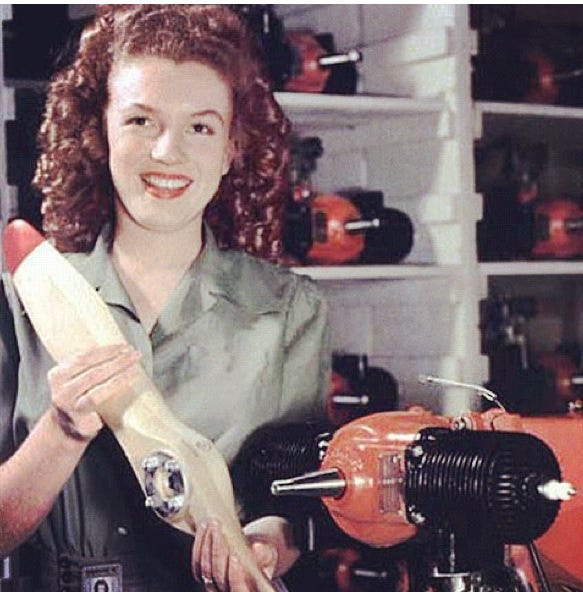 Norma Jeane with an RP-5’s propeller, 1944