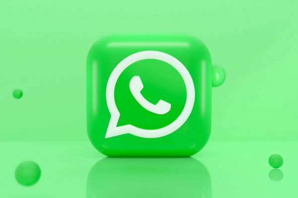 WhatsApp Hits 3B Users; Meta Rolls Out Ads & Subscriptions After 11 Years