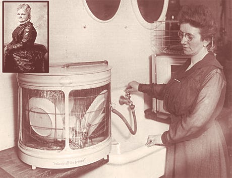 The Dishwasher Didn’t Make
Kitchens Less Useful