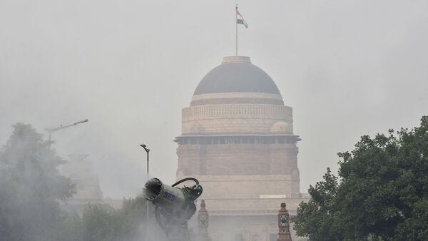 Delhi grapples with ‘severe’ air quality as AQI soars to 404 today (I preempted it yesterday!)