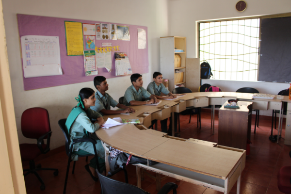 Students at Save the Children India.