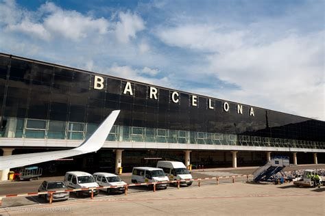 Top 5 Best Way From Barcelona Airport To City
