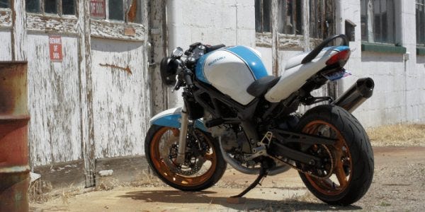 Beginner motorcycle Suzuki Sv650