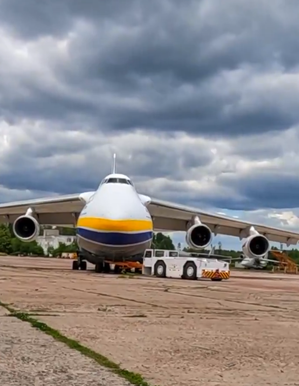 The Antonov An-124 “Ruslan”: Ukraine’s Flying Middle Finger