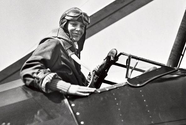 ??The Mystery of Amelia Earhart