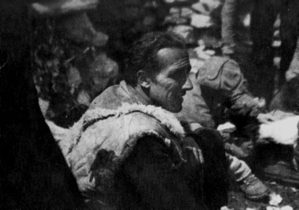 Nuto Revelli in Valle Stura nel 1944, comandante della Brigata Giustizia e Libertà “Carlo Rosselli”.