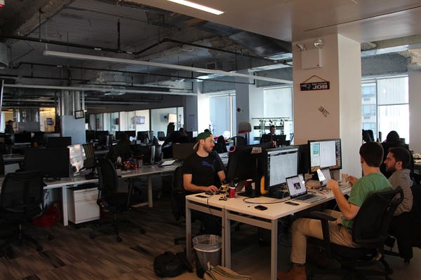 Group workstations in the Bleacher Report newsroom
