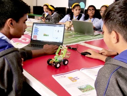 Unlocking the Future: How Clevered’s AI & Deep Learning Curriculum is Transforming School Education…