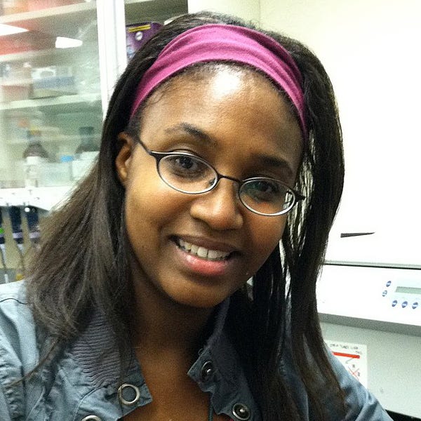 Photo of Lynika Strozier in a lab