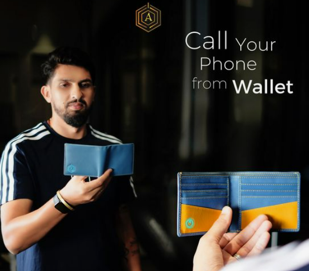 Ishant Sharma with Smart Wallet