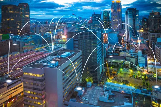 How Edge Computing is Revolutionizing Data Processing and IoT Applications