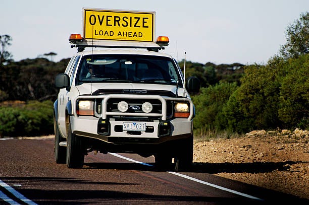 Pilot Car Loads App Helps Carriers Connect with Reliable Escort Driver