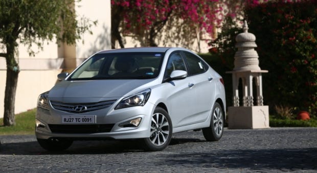 Hyundai 4S Verna 