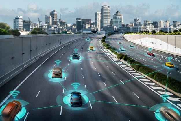 A busy highway with moving cars maintaining safe distance from each other. The graphic lines connecting every car to the nearby car shows autonomous driving technology staying updated about their position in traffic.