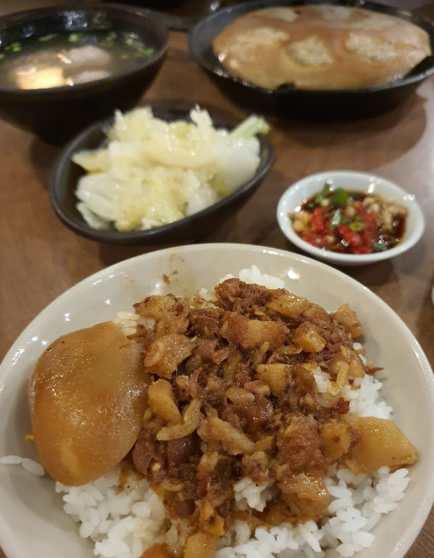 Minced Pork Rice Set & Guo Tie from Bei Tou Squid Snack (Photo Credits to Hong Aun)