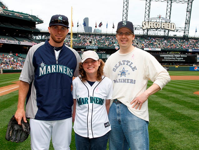 Mariners Memorial Day Observance, by Mariners PR