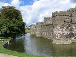 Hubspot, Marketing, and Building a Moat Around Your Company