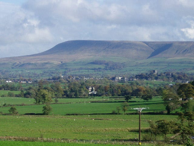 Pendle Hill and the Ribble Valley - geograph.org.uk - 72304