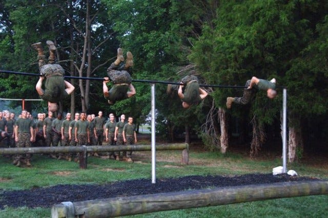 usmc-ocs-candidates-skivvy-shirts-obstacle-course