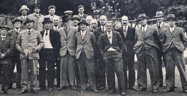 A picture of members of Sydney Gardens Bowling Club in 1938