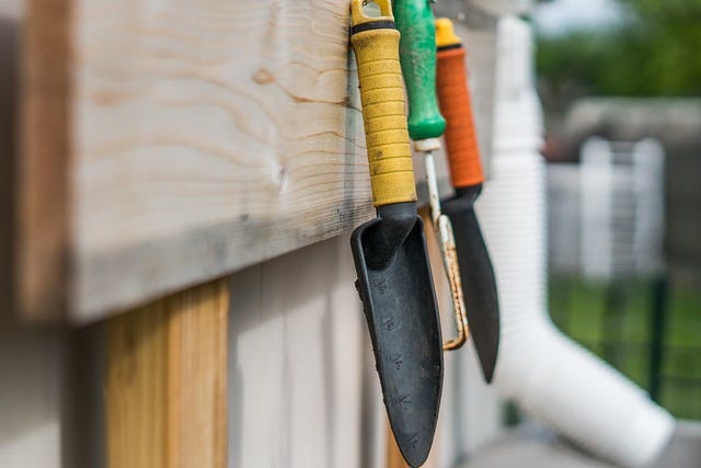 Garden Overhaul: Best Gardening Tools You Need for a Complete May Makeover