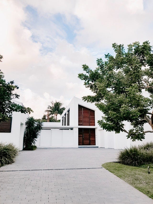 How to Lay Pavers on a Sloped Driveway