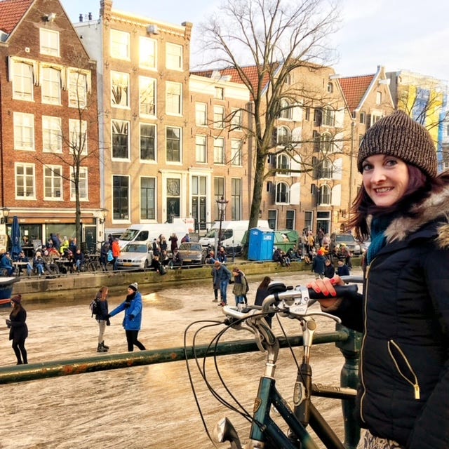 Cycling on ice, Amsterdam