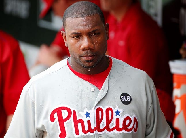 Ryan_Howard_Phillies_Contract_23231_12784