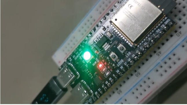 Tutorial ESP32-S3 di PlatformIO: Internal LED Merah Blink dan RGB Warna-Warni