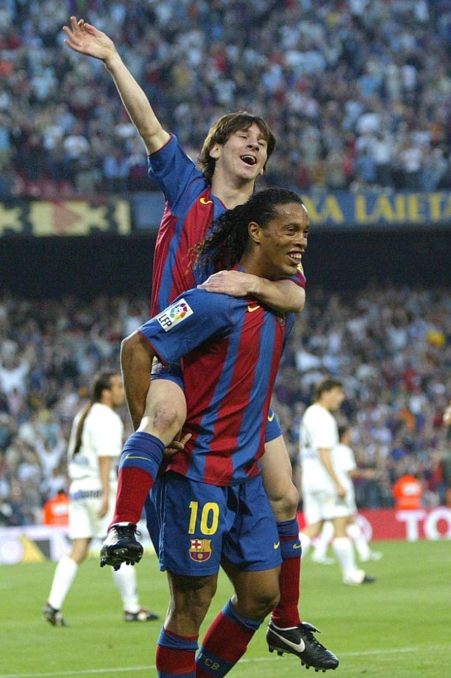 Lionel Messi’s First Goal Assisted by Ronaldinho-Footballant