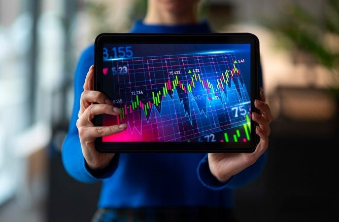 Online Trading: Opportunities and Pitfalls to Know