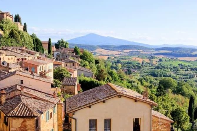 A Day Trip to Pienza and Montepulciano