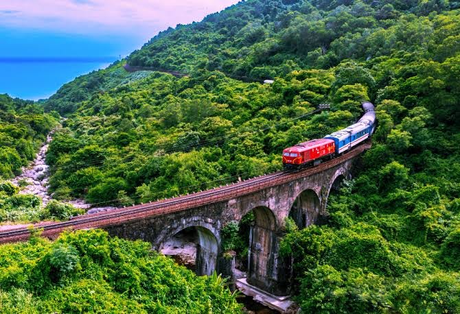 Why You Should Skip the Flight and Take the Train from Hanoi to Da Nang