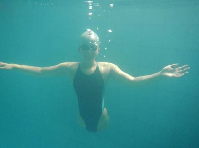 Qian Swimming in water