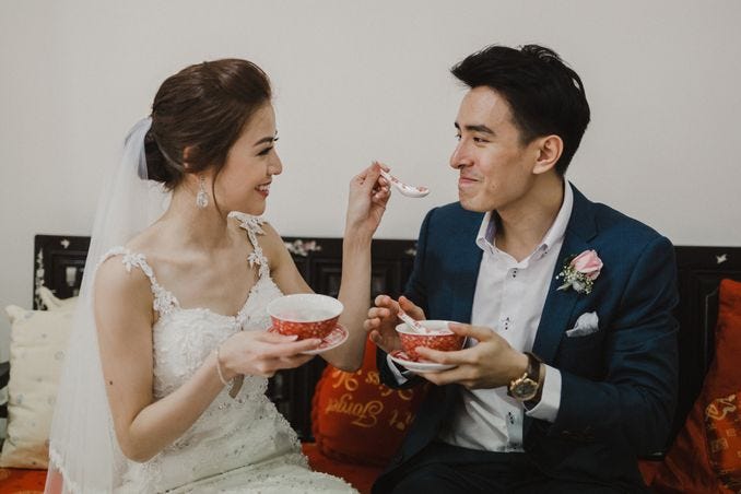 Getting to Know the Tradition of Eating Onde: A Warm Momentum in Chinese Wedding Image 1