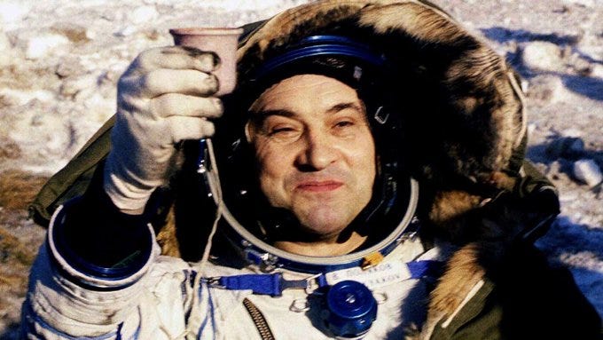 437 Days Alone in Space: The Man Who Let His Body Die So the Human Spi