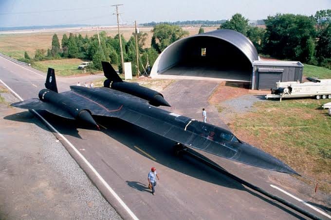 Alive Leaking Uncatchable: The Story of the SR-71 Blackbird
