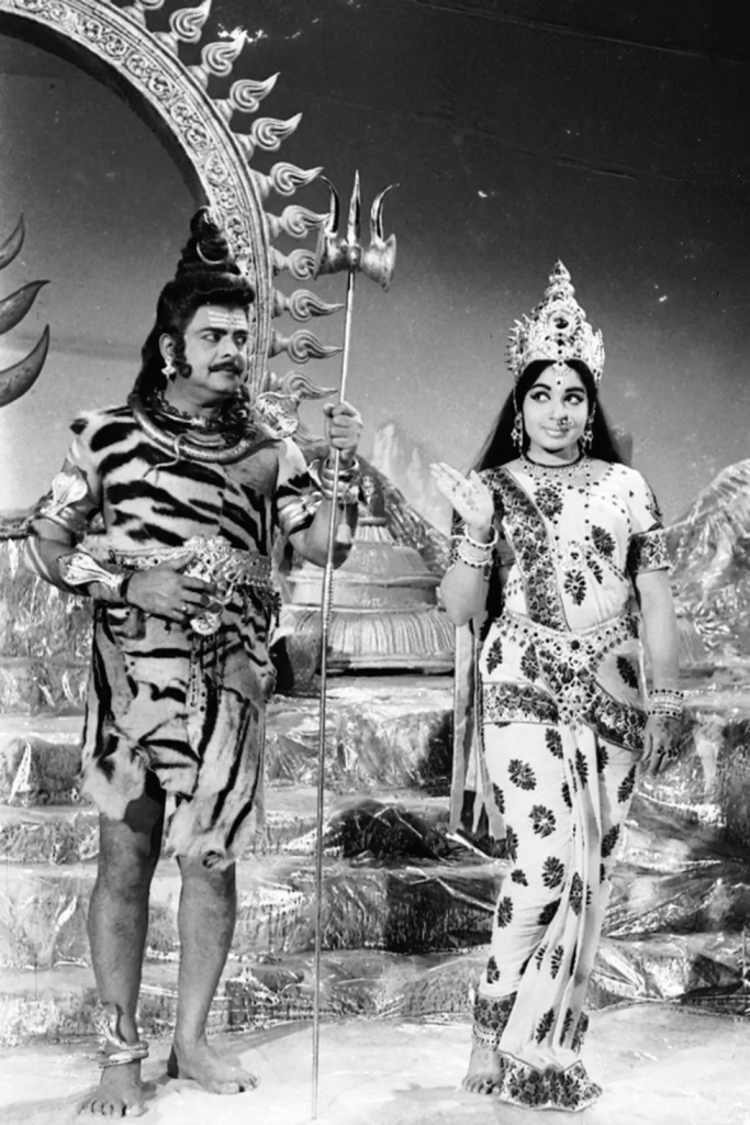 Jayalalitha playing the role of a goddess in a movie