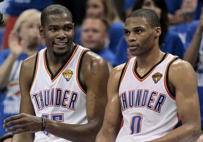 Russell_Westbrook_Kevin_Durant_23977_13098