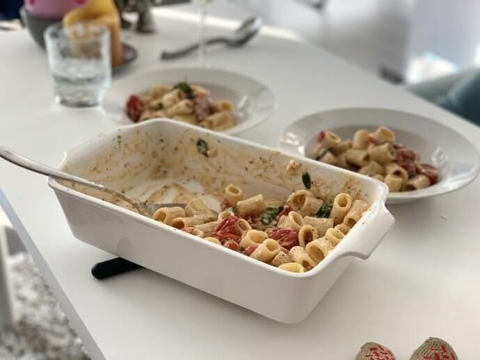 Recept Pasta met tomaten en feta uit de oven instagram recept