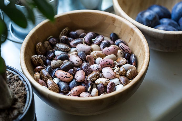 A bowl of beans