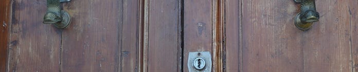 Maltese Doors