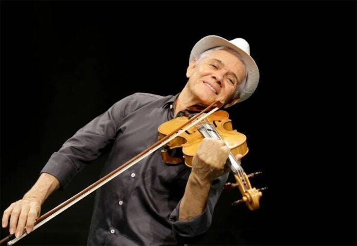 Violinista Antônio Nóbrega