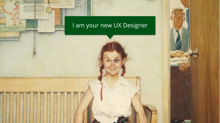 Uma criança sentada em uma cadeira com um olho roxo, escrito ”eu sou a sua nova UX Designer”.