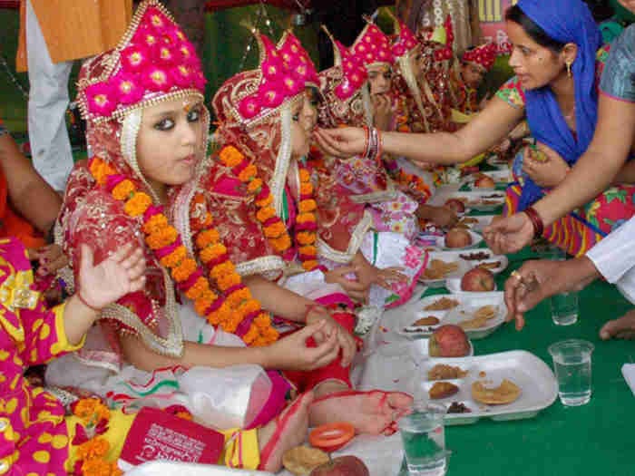 worshipping daughters on Navratri