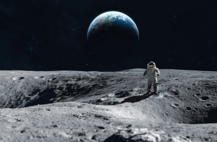 Will we step on the moon again in 2022-