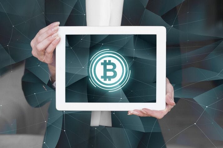 How the Blockchain authenticates a transaction guide 2026?