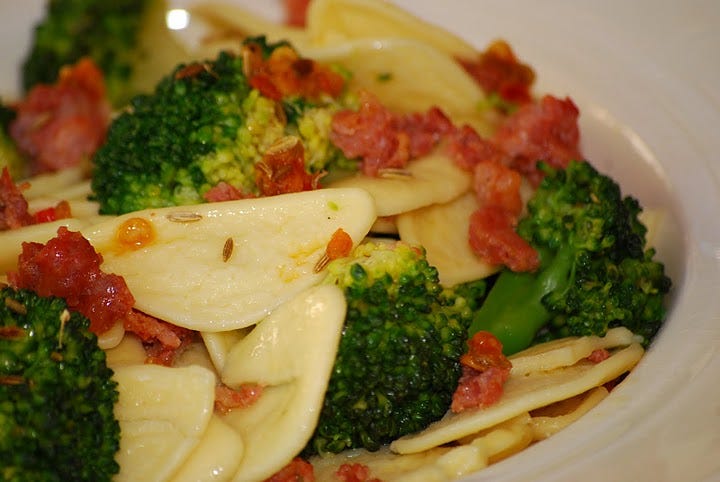 Pasta sausage & broccoli